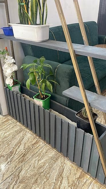 Vitrin hün 180 eni 185.sm Alt hissede olan yer gül yigmaq ucundur — 2
