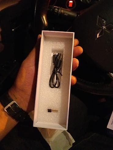 komputer samsung: 2.4G mini klaviatura və air mouse pult Xüsusiyyətlər: - 2.4GHz RF — 1