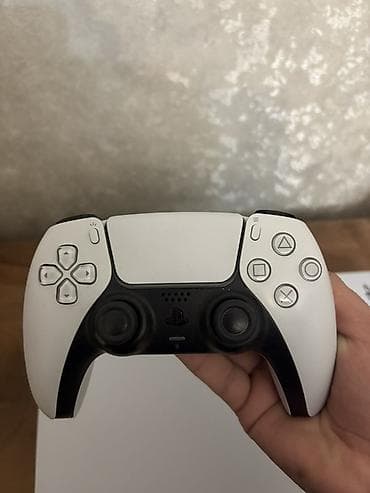 plastation: PlayStation 5 (Disk versiyası) oyun konsolu 2 disk Fifa24,God of War — 4