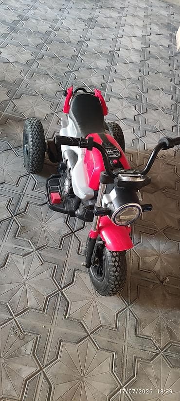 elekt: Uşaq elektrik üçtəkərli motosiklet - Rəng: qırmızı/qara-gümüş — 1