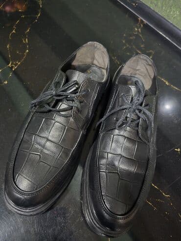 Alfa Romeo: Məhsul: Kişi dəri ayaqqabısı Ölçü: 40 Mənşə: Türkiyə — 1