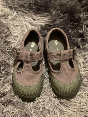 toxunma uşaq kedləri: Uşaq ayaqqabısı – ZARA, ölçü 24 - Model: T‑strap (T formalı) kəsimli — 1