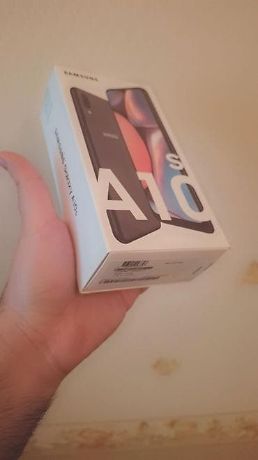 Samsung Galaxy A10s, 32 GB, rəng - Qara, İki sim kartlı
