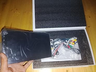 kamera manitor: Monitor, Başlıq arxası, LCD displey — 2