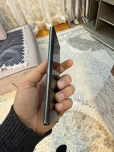 nokia ucuz: Honor 70, 128 GB, Barmaq izi, Face ID — 7