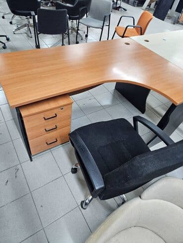 ofis masası 2. el: İşlənmiş, Künc masa — 4