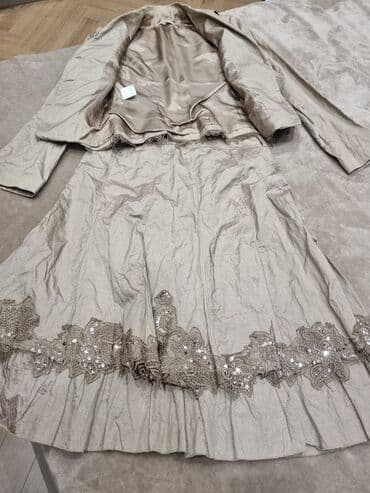 qadın jaketləri: Zərif qadın dəsti – jaket + ətək - Rəng: şampan/bej metalik çalar - — 1