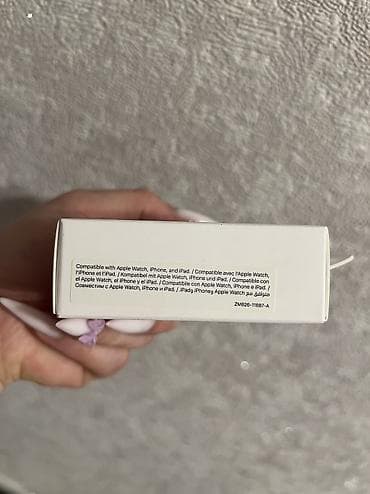 IPhone üçün original adapter başlığı satılır .35 azn — 2