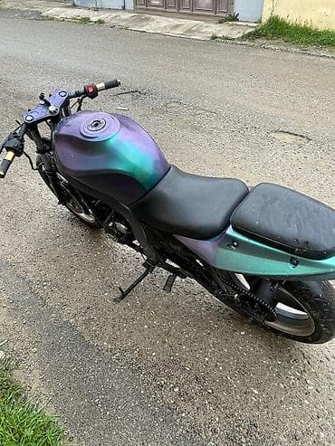 Motosikletlər: Motosiklet 250kub heç bir prablemi yoxdur birdənə məsələ varki — 4