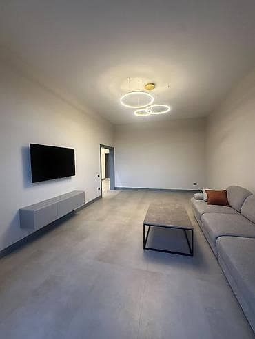 badamdar ev satilir: Müasir dizaynlı hovuzlu villa - Geniş həyət və tam hasarlanmış sahə - — 4