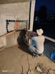 ikinci əl seyf qapi: Beton kəsmə beton deşmə xidməti Karot - HILTI DD 200 / 350 ilə 25 ° — 60