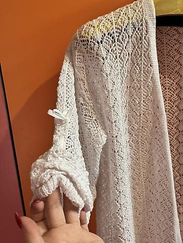 pul kisəsi: Açıq ağ rəngli, krujeva naxışlı trikotaj kardiqan. - Model: açıq önlü — 3