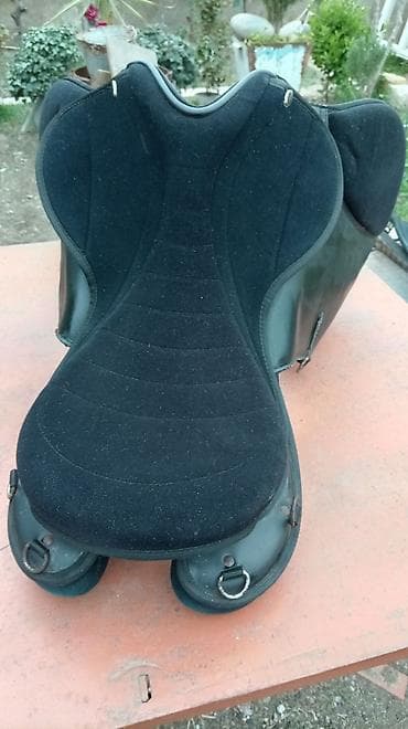 cucə və xoruz təmsil: Atçılıq dəsti – STATUS markalı eyer və aksesuarları - Tip — 4