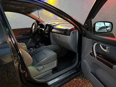 volkswagen passat 1: Kia Sorento: 2.4 л | 2006 г — 2