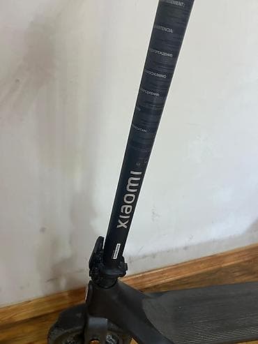 mikrofon mini: Salam. hec bir problrmi yoxdu 1ildi alınıb surulmur deye satılır.iki — 2