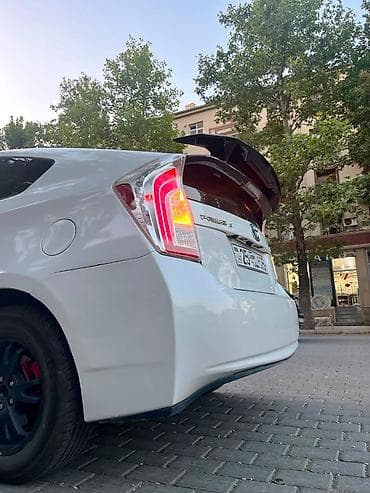 5 bolt disk: Toyota Prius: 1.8 l | 2012 il Hetçbek — 9