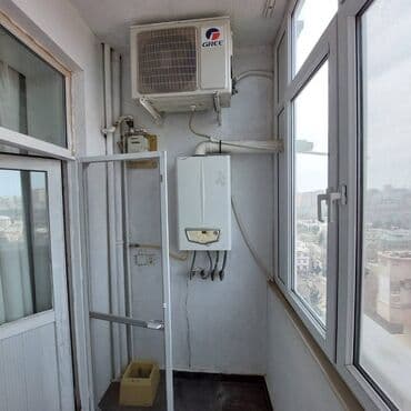 8 mikrorayon: 6-cı mikrorayon, 3 otaqlı, Yeni tikili, 100 kv. m — 15