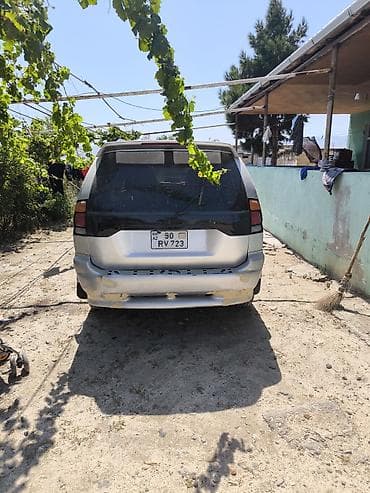 varta: Mitsubishi Pajero/Montero (5 qapılı SUV) – Qabaq potbires qoyulmali — 5
