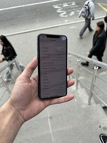 iphone 6s plus barter: IPhone 11 Pro Max, 256 GB, Space Gray — 5