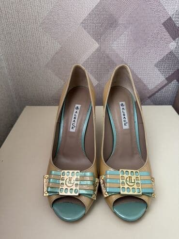 ev üçün açıq qadın şap şapları: Qadın klassik tufliləri – Alsace Yenidir, yalnız bir dəfə geyinilib — 2