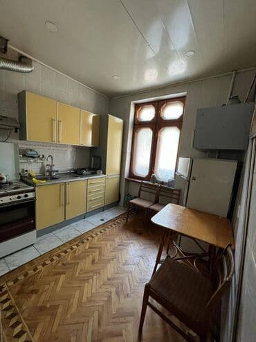 ellada sadliq sarayi unvani: Amerika sefirliyi yaxınlığında yerləşən ümumi sahəsi 140 kv,m olan,3 — 2