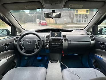 Продажа авто: Toyota Prius: 1.5 л | 2007 г. Хэтчбэк — 10