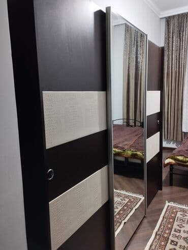 kupe dolablar: İşlənmiş, Kupe, 3 qapılı Düz dolab, Qarderob, paltar dolabı — 2