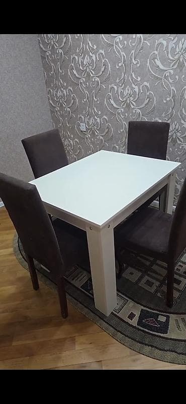 Qonaq otağı üçün, İşlənmiş, Kvadrat masa, 4 stul