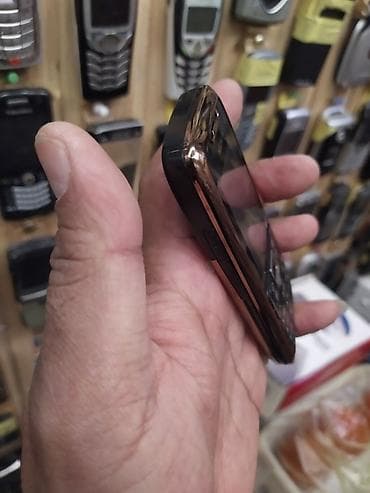 teze telefonlar: E51 nokia idial veziyyetde gold rial alamag isdeyen watsapa yaza biler — 3