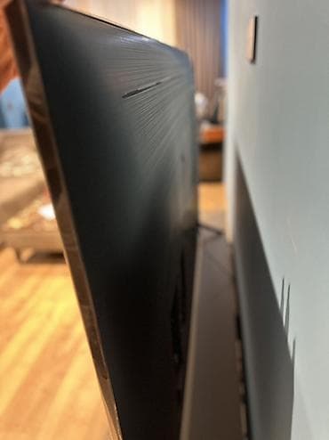 Televizorlar: İşlənmiş Televizor Samsung LED ekran 70" 4K (3840x2160) — 2