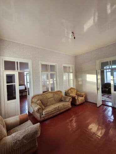 qutqaşınlı küçəsi: 3 otaqlı, 88 kv. m, Kredit var, Orta təmir — 5