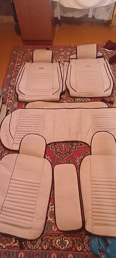 qalik sekilleri: Avtomobil oturacaq üzlükləri dəsti - Rəng: bej (qara konturla) - — 2