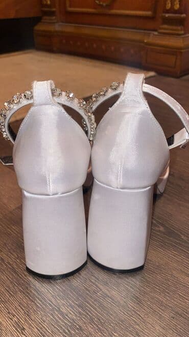 замшевые туфли на платформе: Туфли, Размер: 38, цвет - Белый, Б/у — 4