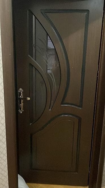 Qonaq otağı üçün İşlənmiş Otaq qapısı 90x200 sm Naliçnik ilə, Zəmanətsiz, Ödənişli quraşdırma, Ünvandan götürmə