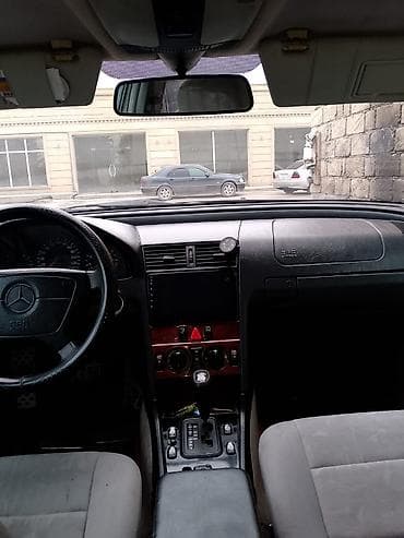 belarus 89 satisi: Mercedes-Benz 200: 2 l | 1997 il Sedan — 3