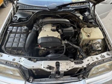 4 goz maşını: Mercedes-Benz C 180: 1.8 l | 1997 il Sedan — 3