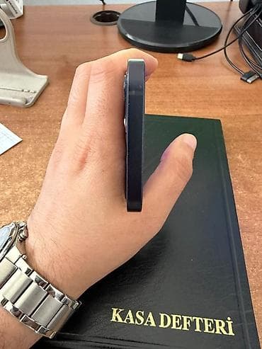 a 6 plus: IPhone 12, 64 GB, Qara, Simsiz şarj — 3