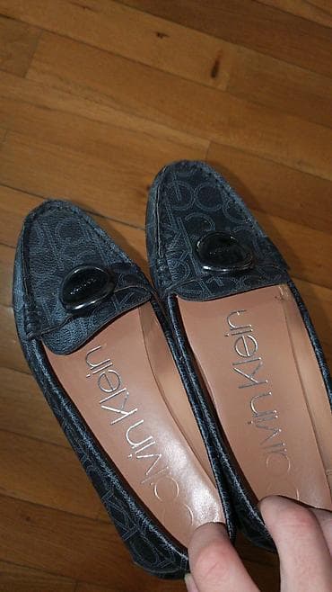 Calvin Klein qadın mokasinləri geyinilib ideal vezyetde. - Brend — 1