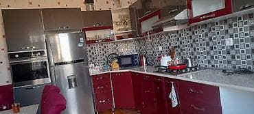 metbex şkaf: Demek olar iwlenmiyib teze kimidi 5-6 metr Mətbəx mebeli – künc — 2