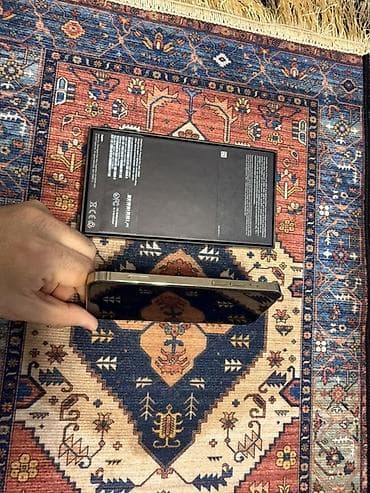 iphone 12 mini satilir: IPhone 12 Pro, Qızılı, Face ID — 2