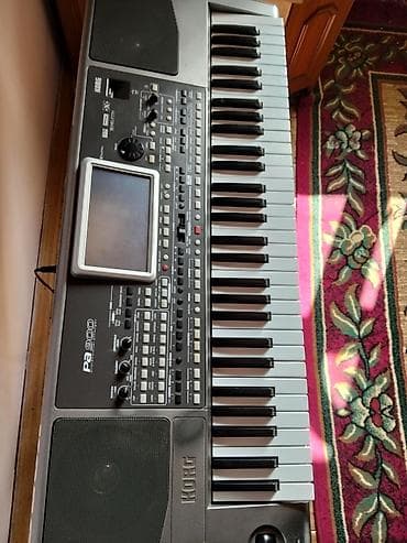 Sintezator, Korg