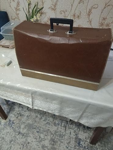 Tikiş maşınları: Məhsul: tikiş maşınları dəsti 1) DOIT sənaye tipli tikiş maşını (masa — 9