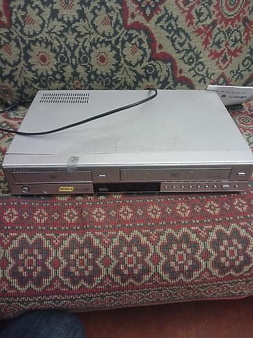 dvd disk: Samsung — 2