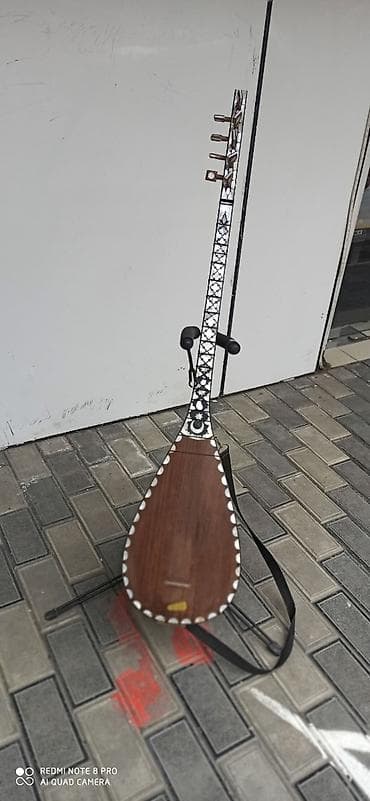 Milli, sədəfli aşıq sazı Rast musiqi alətləri mağazası. Əhmədli