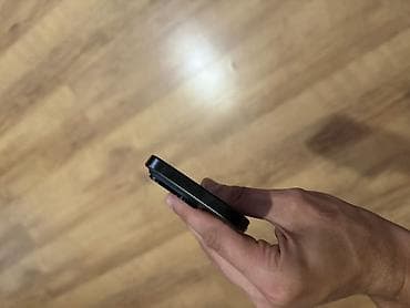 iphone başlığı: IPhone 16 Pro, 128 GB, Qara, Face ID — 8