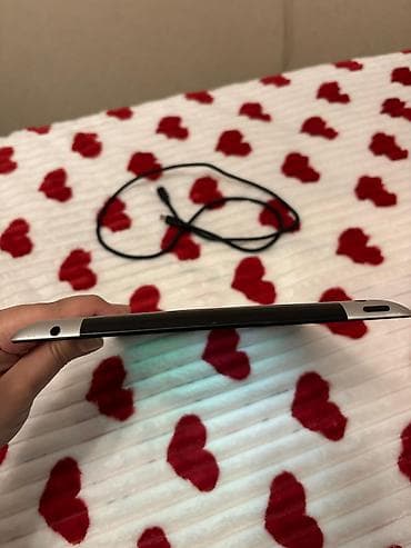 pad 7: İşlənmiş Apple iPad 4 (2012), 9,7", < 64 GB, Ünvandan götürmə — 6