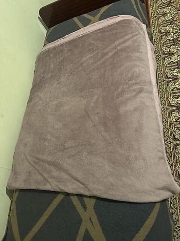 Pledlər: Qalın plyuş yorğan/örtük - Rəng: açıq bənövşəyi/çəhrayı ton - — 3