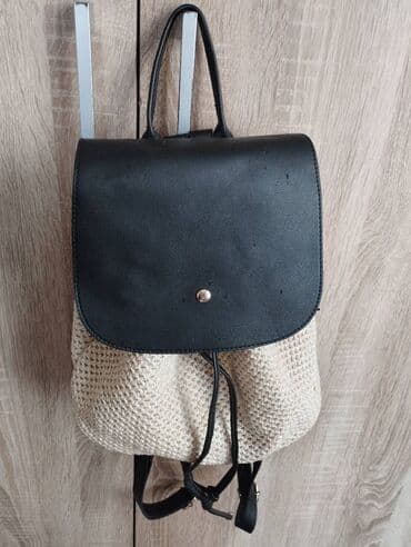 Pink brendin bel cantasi. Yaxsi veziyyetdedir. Nerimanov m goture