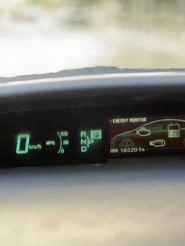 aylıq maşın icarəsi: Günlük, Toyota, Qalmaq şərti ilə — 5