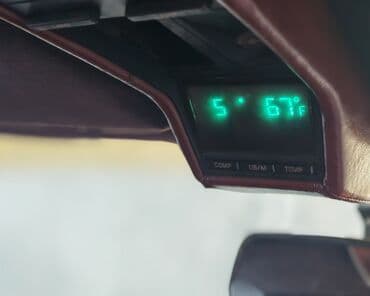 Автозапчасти: Chrysler LeBaron: 2.2 л | 1989 г. Купе — 7